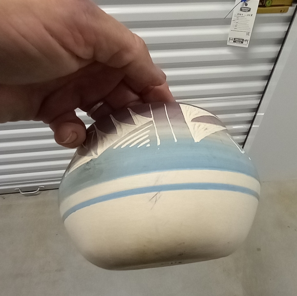 Native Indian Navajo art pottery - Picture 10 of 10